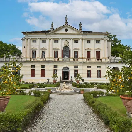 Villa Barchessa Palladio By Interhome-2